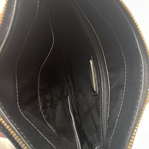 DKNY NEW buttery soft Genuine Quilted Leather  shoulder or crossbody bag - Picture 6 of 10